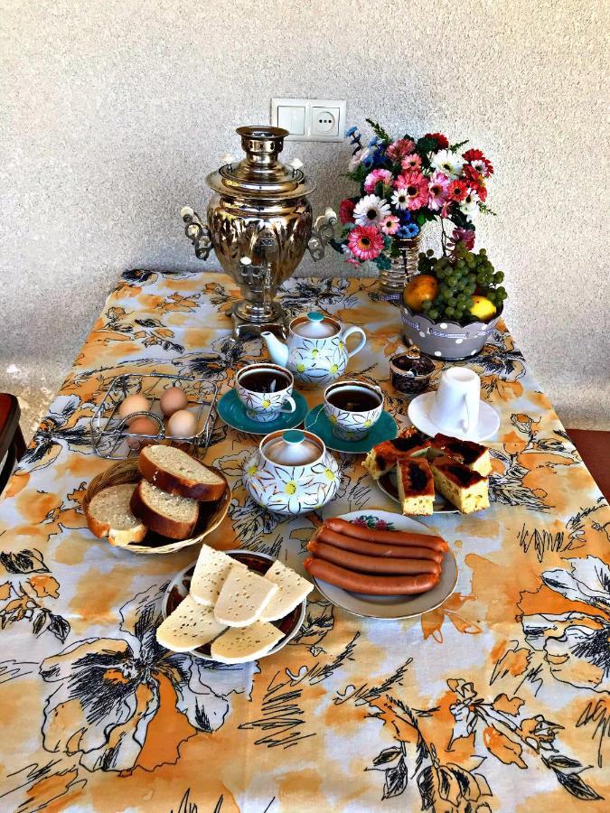 Hotel Season à Koutaïssi Extérieur photo